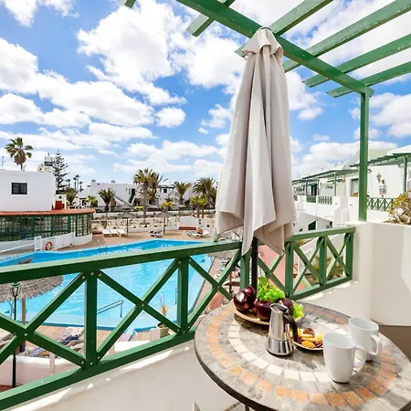 Arena Apartment Tias